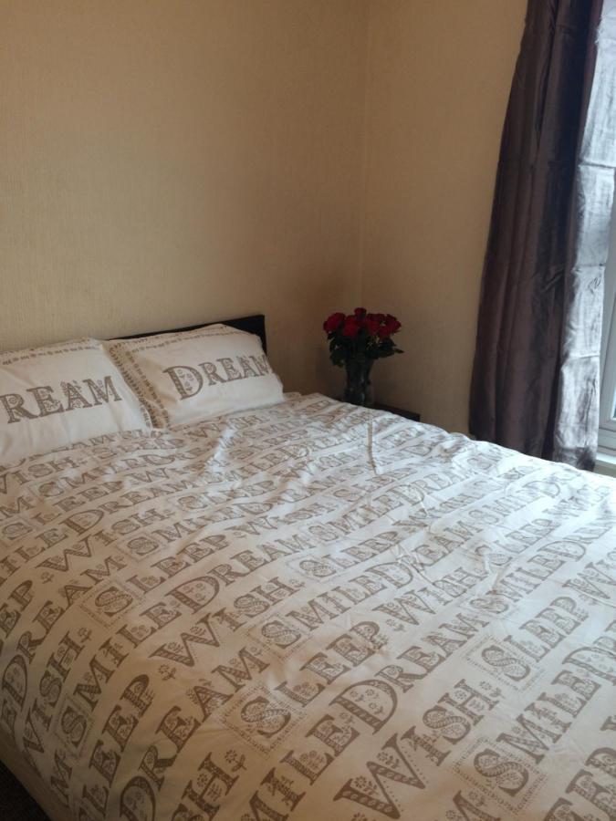 4 Bedroom House For Corporate Stays In Kettering Ngoại thất bức ảnh